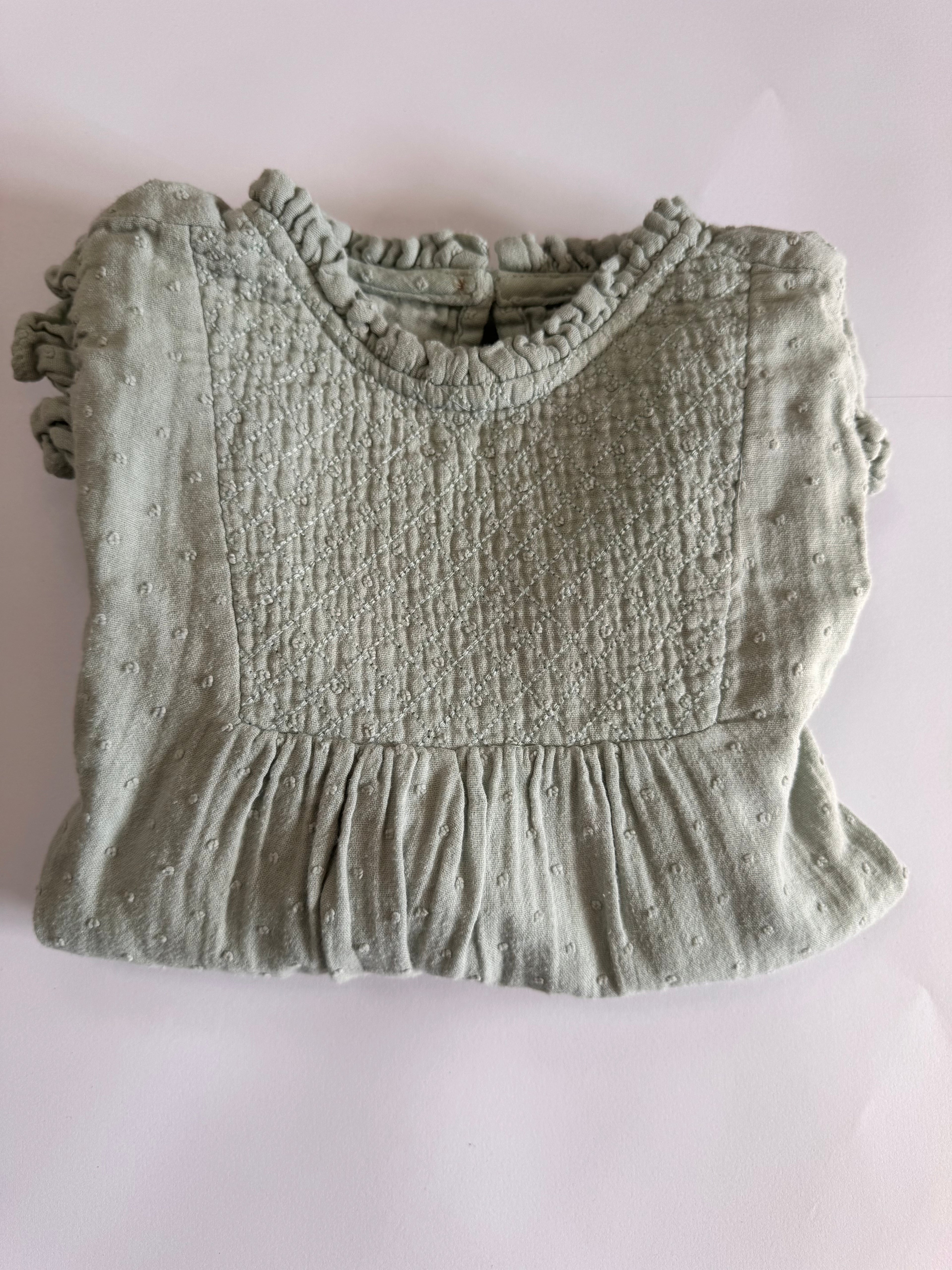 Blusa Mango Kids talla 9 🌿